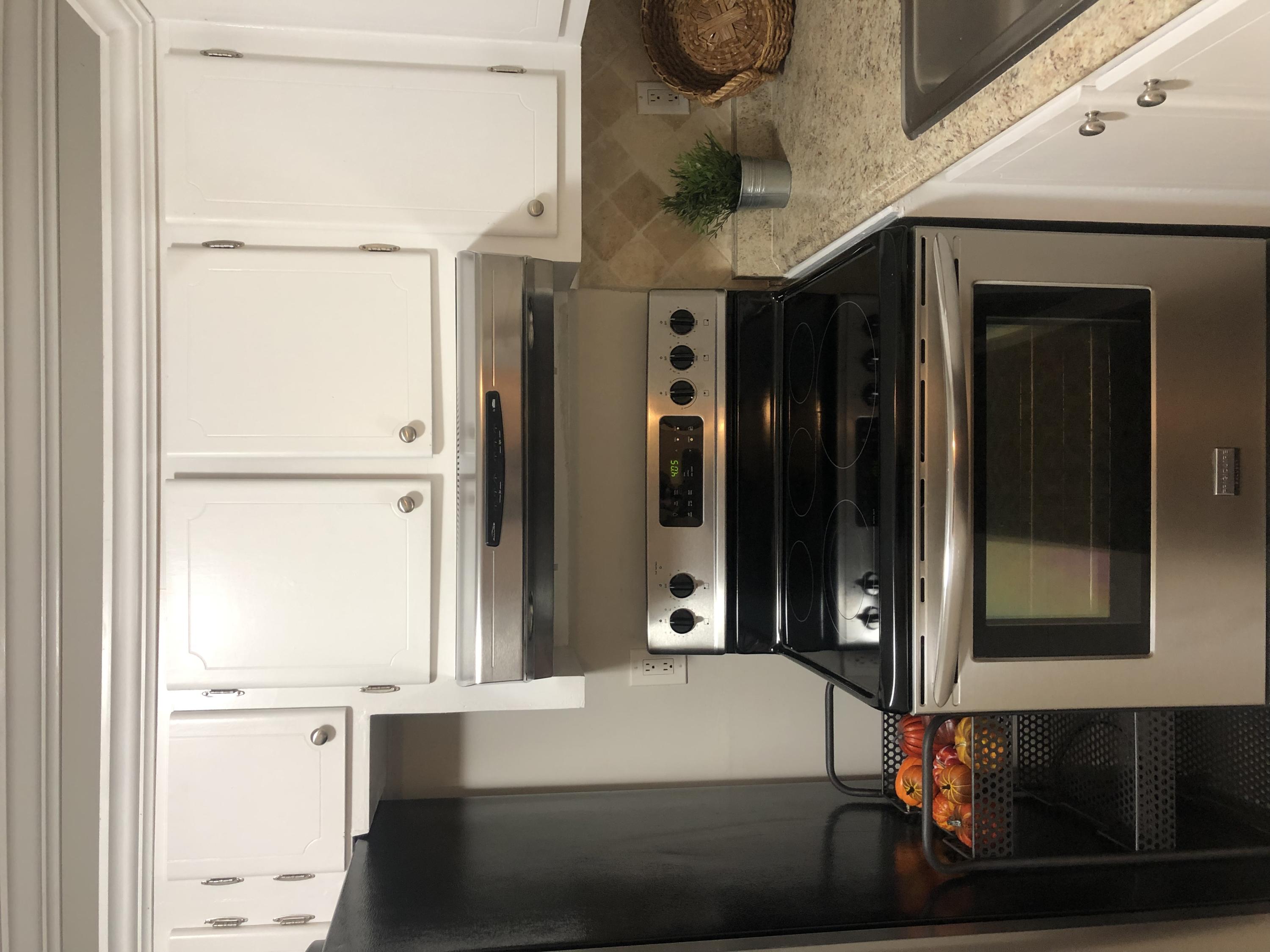 9355 Southwest 8th Street, Unit 116 Boca Raton, FL 33428 - Photo 16 of 29 KITCHEN