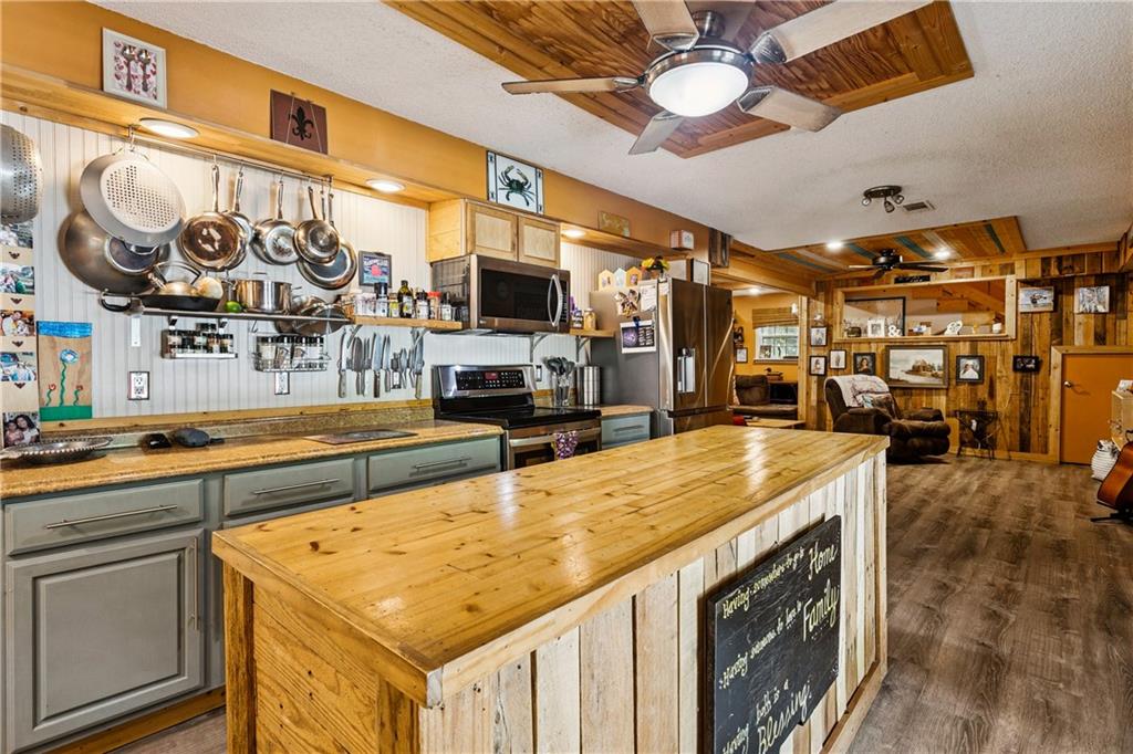 29303 Highway 40 Bush, LA 70431 - Photo 9 of 24