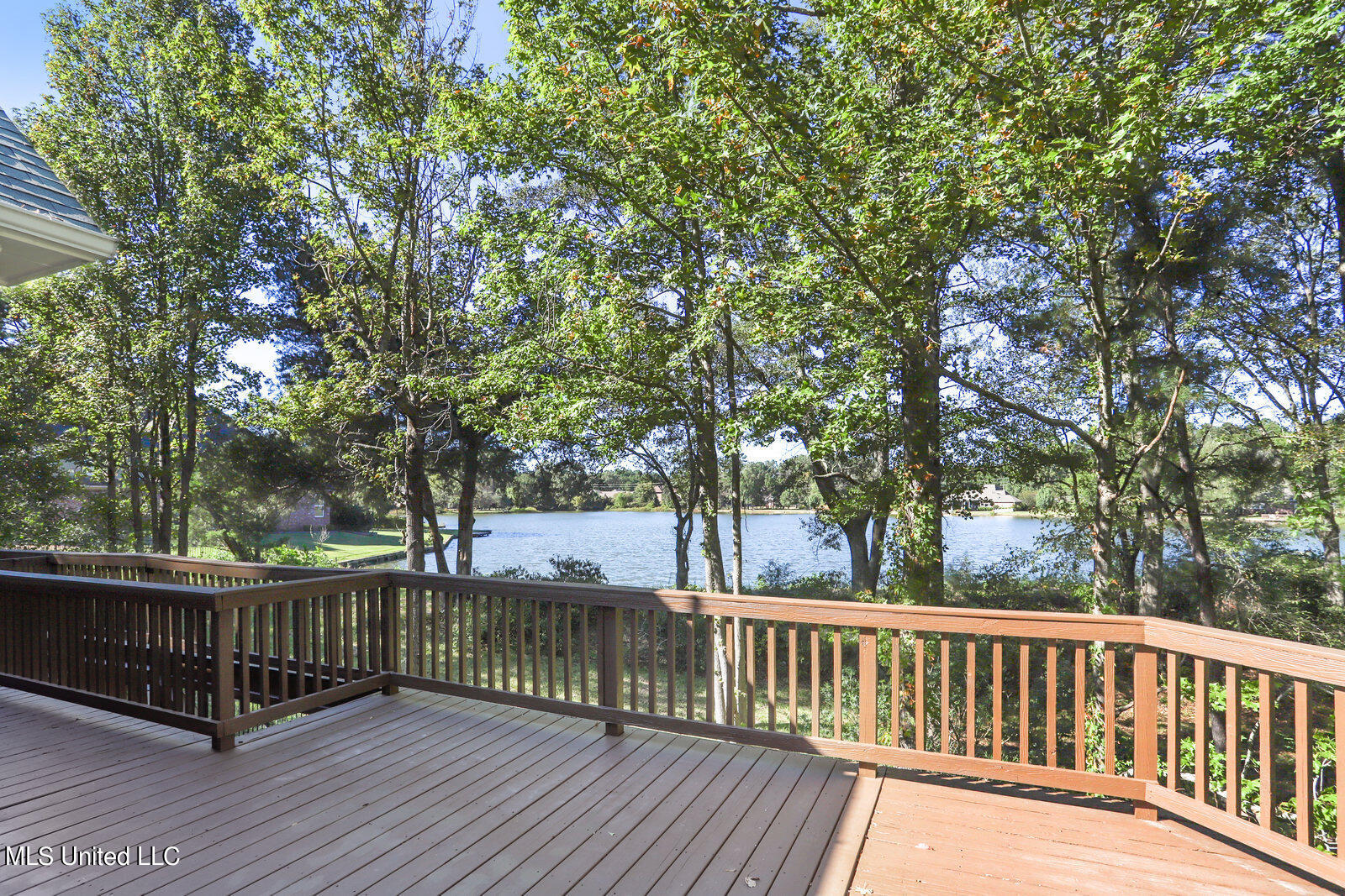 158 Pine Ridge Circle Brandon, MS 39047 - Photo 8 of 21 18