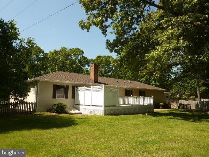 7889 Poplar Grove Road Severn, MD 21144 - Photo 15 of 20 deck off family room