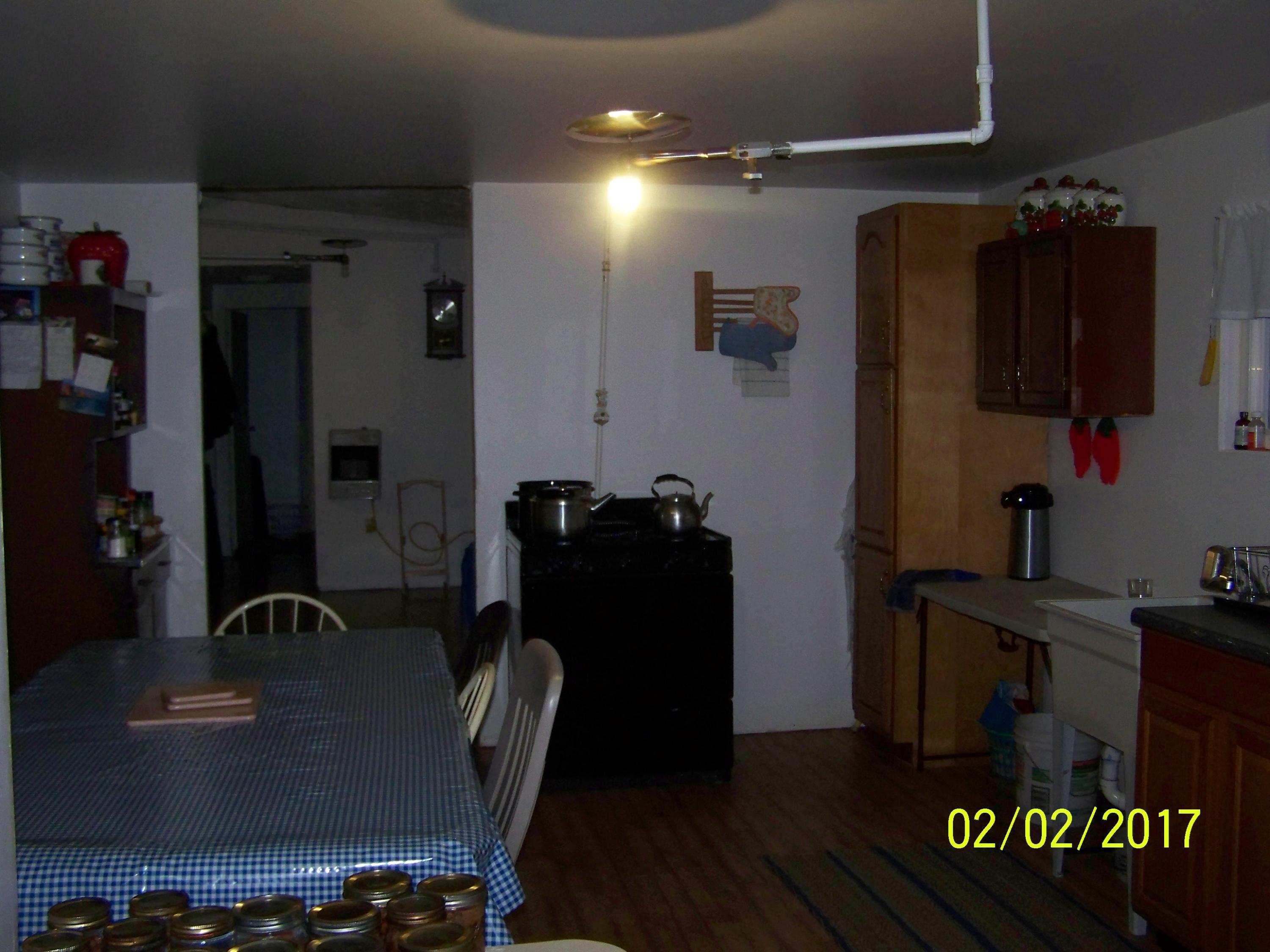 123 James Brown Road Lancing, TN 37770 - Photo 4 of 36 100_9023