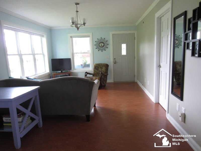 9330 Secor Road Temperance, MI 48182 - Photo 6 of 18 20443647-5.JPG