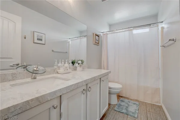 $2,750 | 48 Jasmine Point Street, Henderson, NV 89074