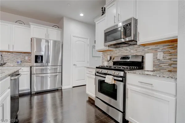 $2,750 | 48 Jasmine Point Street, Henderson, NV 89074