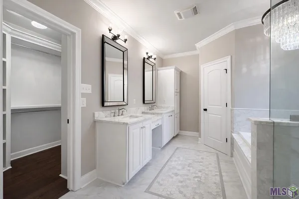 $429,900 | 13884 Cobblestone Drive, Denham Springs, LA 70726