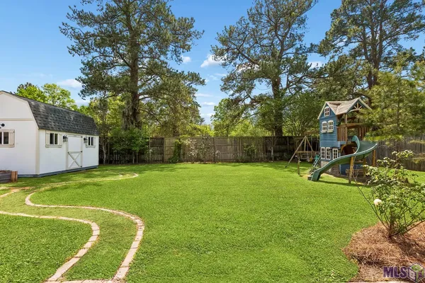 $429,900 | 13884 Cobblestone Drive, Denham Springs, LA 70726