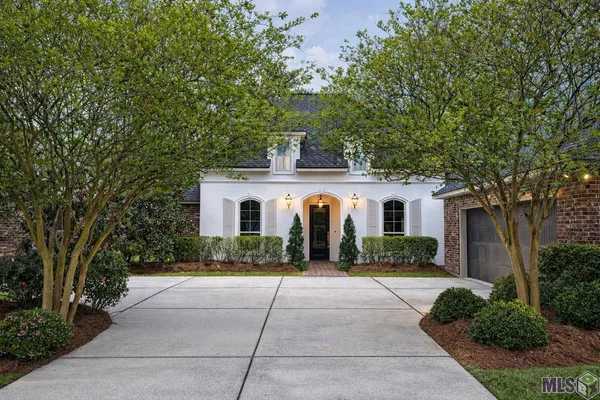 $429,900 | 13884 Cobblestone Drive, Denham Springs, LA 70726