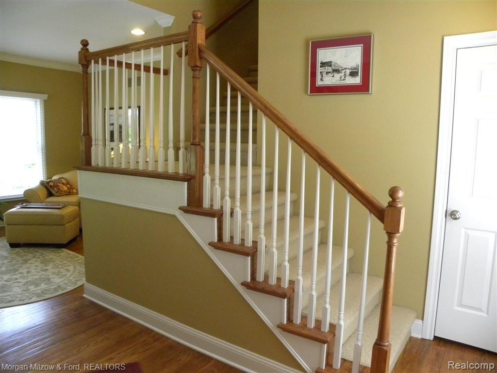 15 Miller Road Clarkston, MI 48346 - Photo 8 of 18 Front Entry.jpg