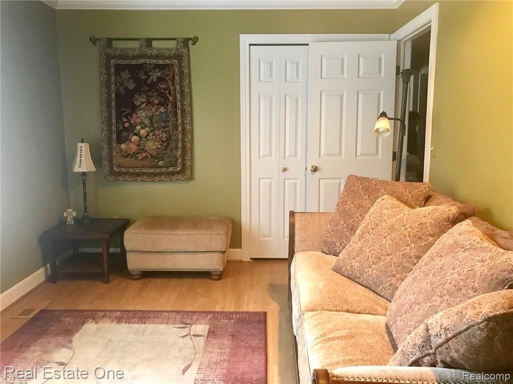 1849 Ludgate Lane Rochester Hills, MI 48309 - Photo 20 of 61