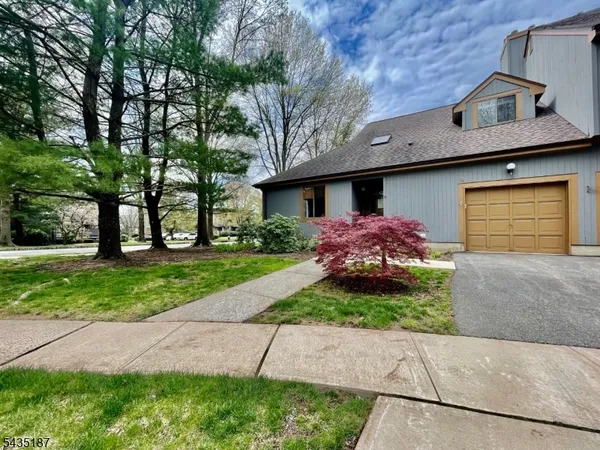 $4,295 | 2 Hawthorne Place, Bernards, NJ 07920