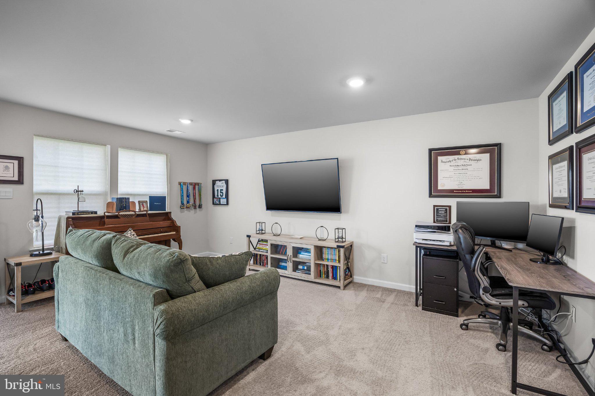 6 Cardinal Way Mount Mount Laurel, NJ 08054 - Photo 29 of 33 Versatile space for work and leisure.