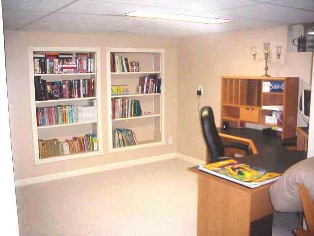 1080 Spring Bay Road East Peoria, IL 61611 - Photo 9 of 13 Gallery Image 9