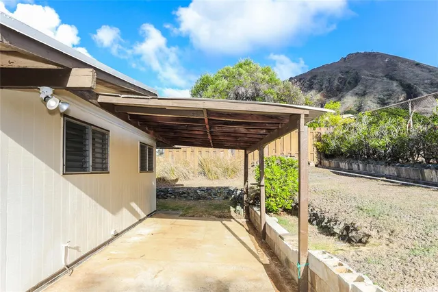 $3,100 | 551 Kapaia Street, Honolulu, HI 96825