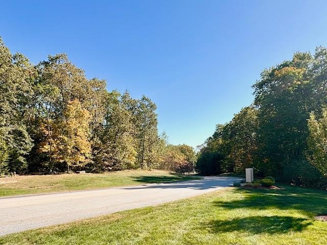 4 L Indian Hill Road Derry, NH 03038 - Photo 15 of 58