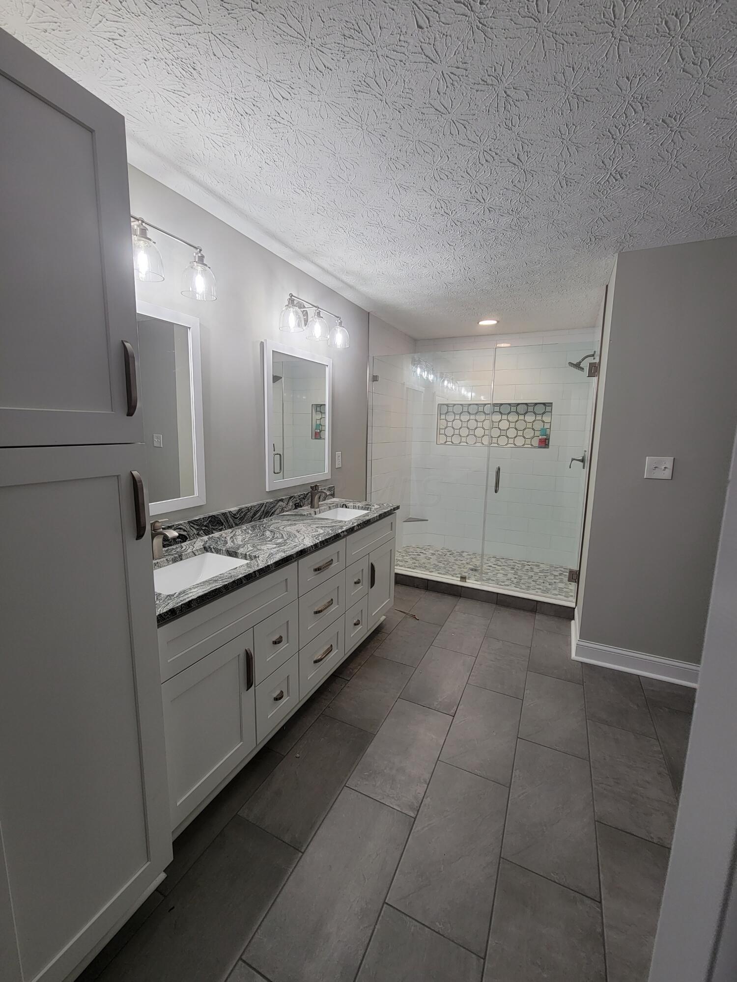 7339 Lee Road Westerville, OH 43081 - Photo 20 of 29 Master Bath