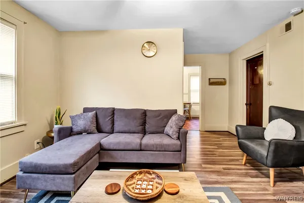 $899,000 | 115 Claremont Avenue, Buffalo, NY 14222