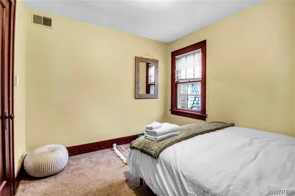 $899,000 | 115 Claremont Avenue, Buffalo, NY 14222