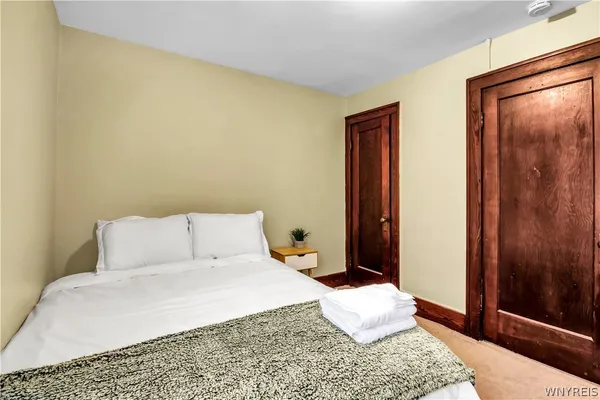 $899,000 | 115 Claremont Avenue, Buffalo, NY 14222