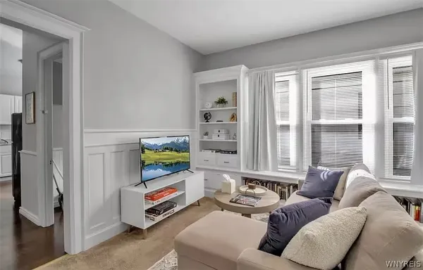 $899,000 | 115 Claremont Avenue, Buffalo, NY 14222