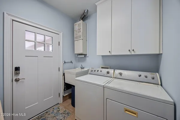 $489,900 | 135 Boshers Point Drive, Hertford, NC 27944