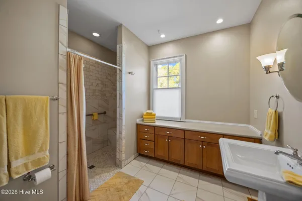 $489,900 | 135 Boshers Point Drive, Hertford, NC 27944