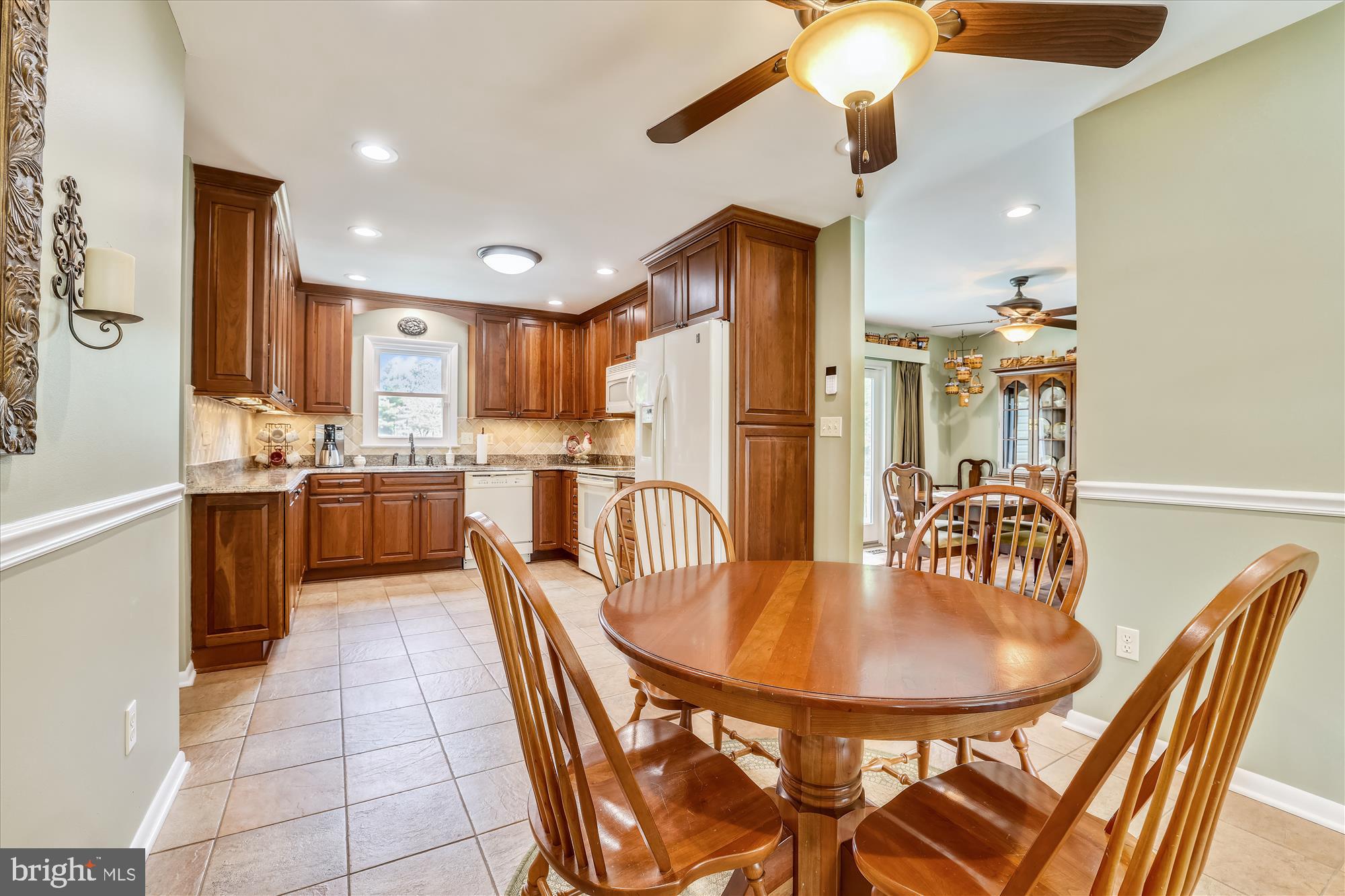 15435 Thompson Road Silver Spring, MD 20905 - Photo 5 of 59