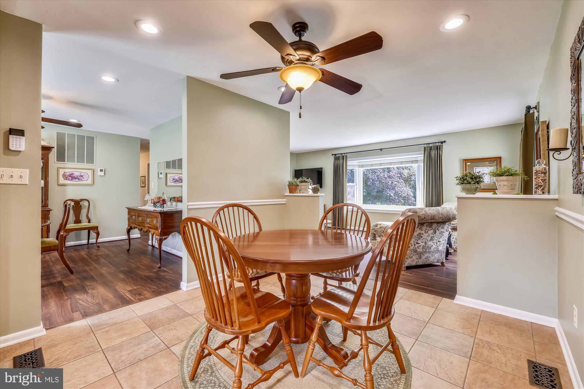 15435 Thompson Road Silver Spring, MD 20905 - Photo 6 of 59