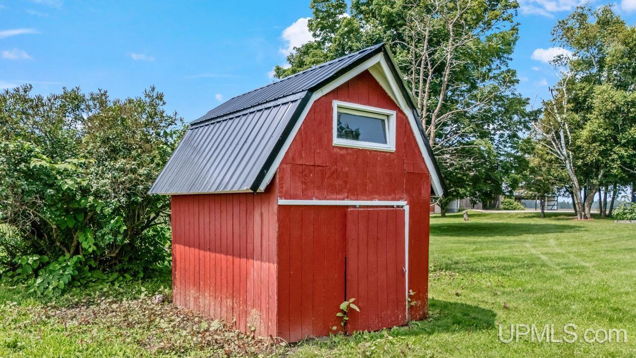 3143 D Road Bark River, MI 49807 - Photo 37 of 45