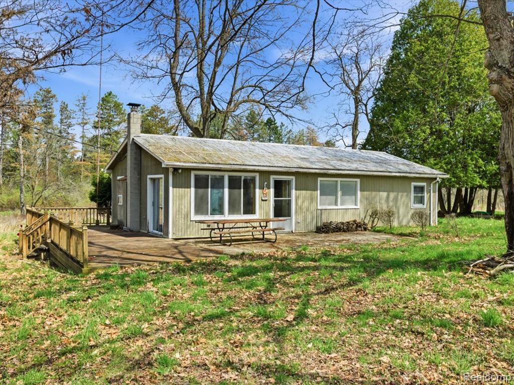 9190 Bryce Road Avoca, MI 48006 - Photo 20 of 46