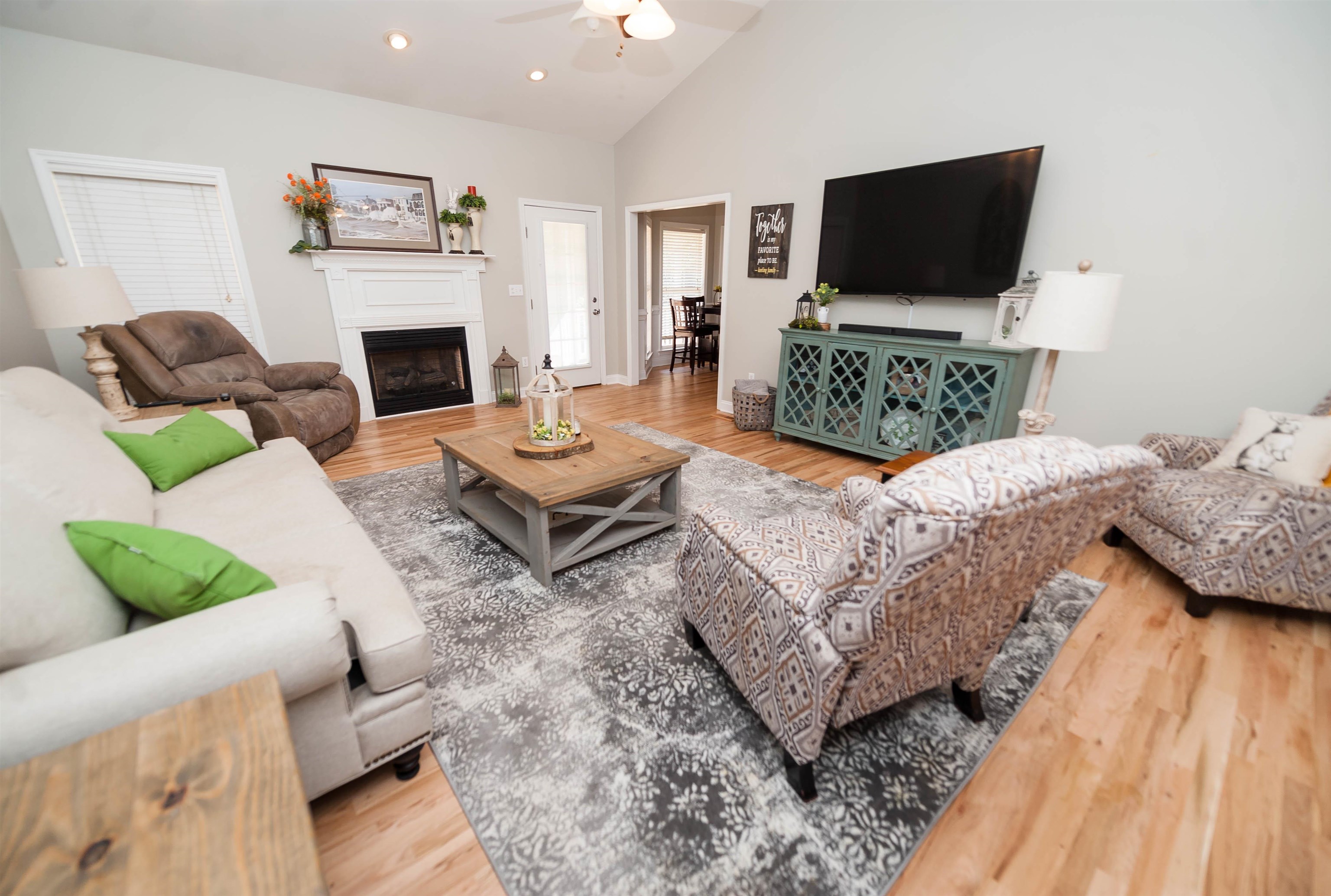 823 Redstone Drive Inman, SC 29349 - Photo 5 of 35 Gallery Image 5