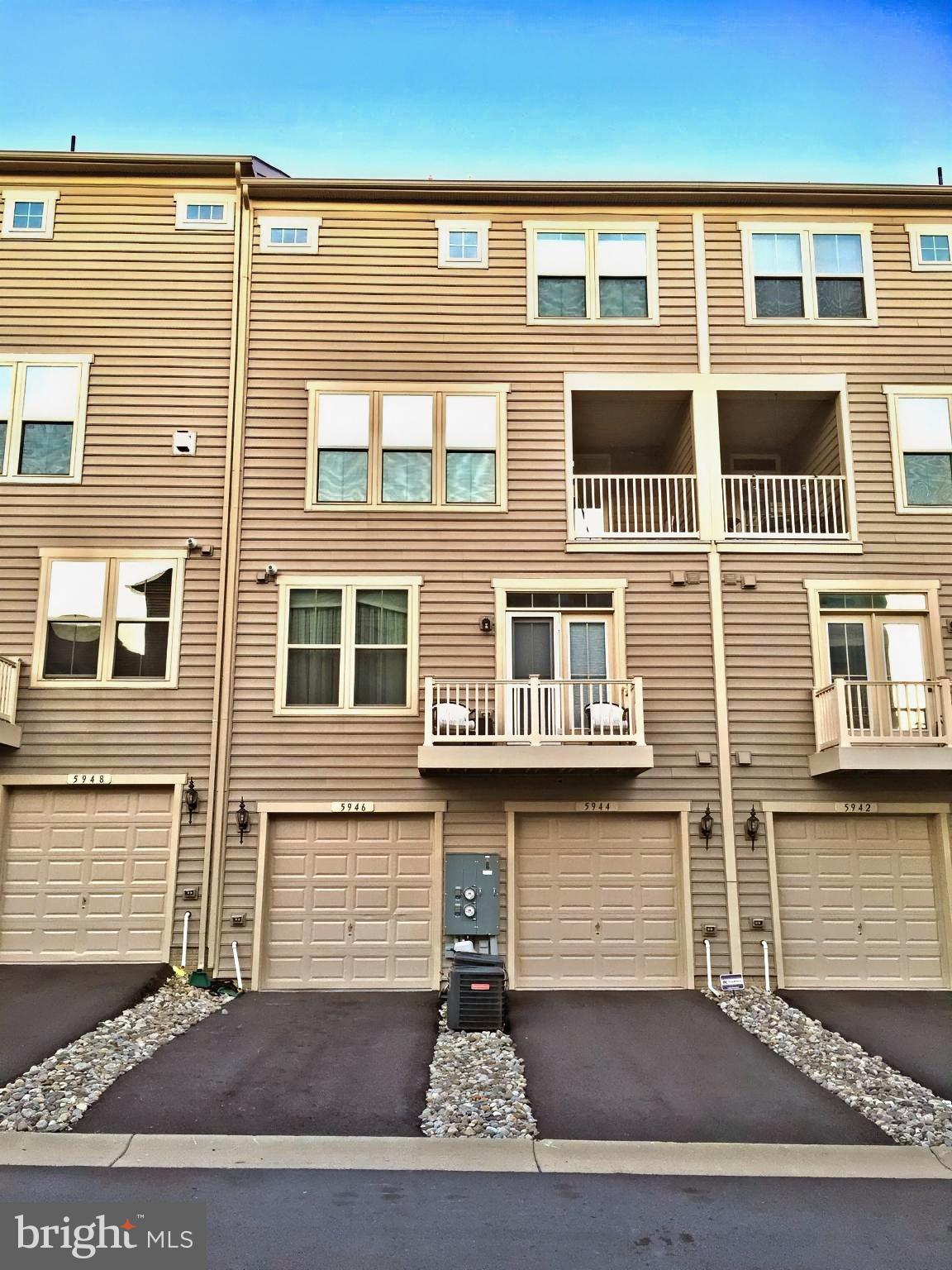 5946 Leben Drive Frederick, MD 21703 - Photo 2 of 22