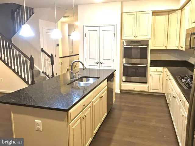 $2,200 | 5946 Leben Drive, Frederick, MD 21703