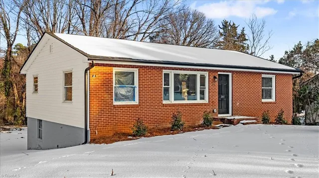 $229,000 | 301 Lindbergh Street, Winston-Salem, NC 27104