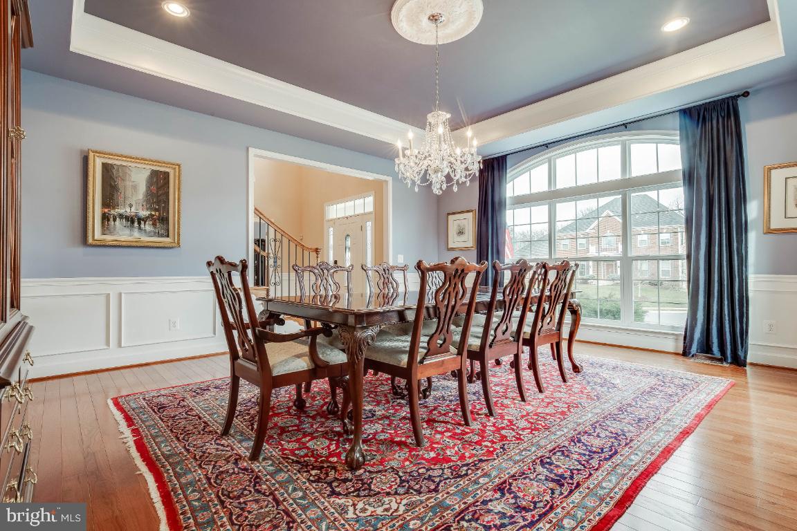 41985 Riding Mill Place Ashburn, VA 20148 - Photo 15 of 46 Large Formal Dining Room
