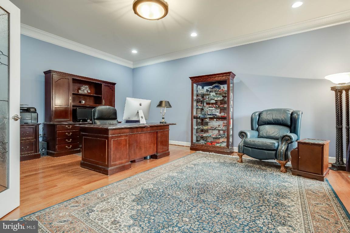 41985 Riding Mill Place Ashburn, VA 20148 - Photo 17 of 46 Great Home Office