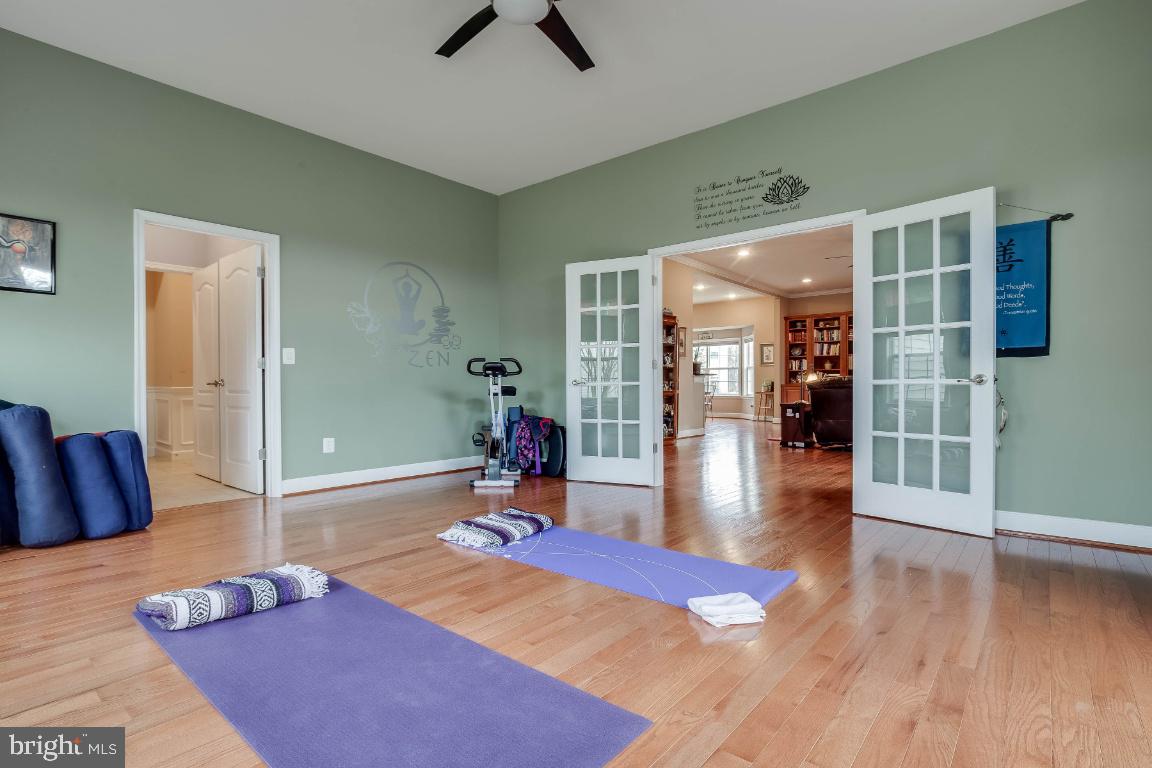 41985 Riding Mill Place Ashburn, VA 20148 - Photo 20 of 46 Sunroom