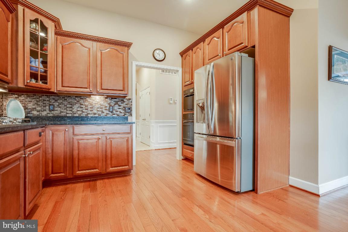 41985 Riding Mill Place Ashburn, VA 20148 - Photo 7 of 46 Stainless Steel Appliances
