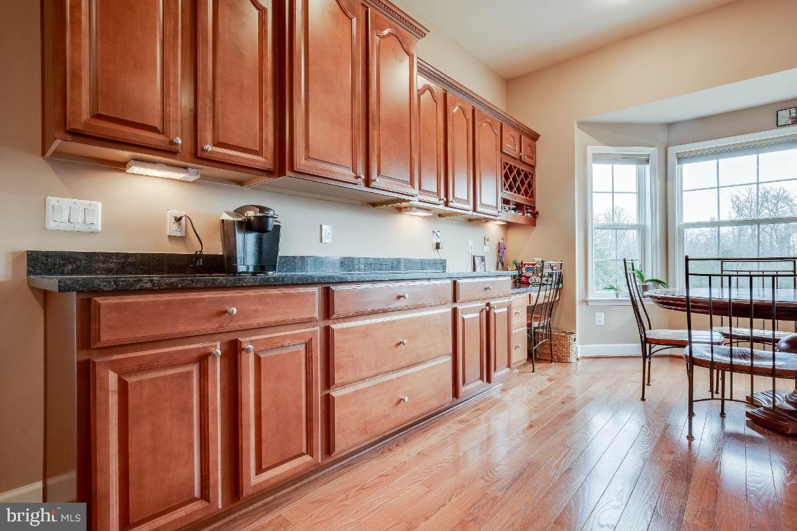 41985 Riding Mill Place Ashburn, VA 20148 - Photo 8 of 46 Plenty of Counter Space & Cabinets