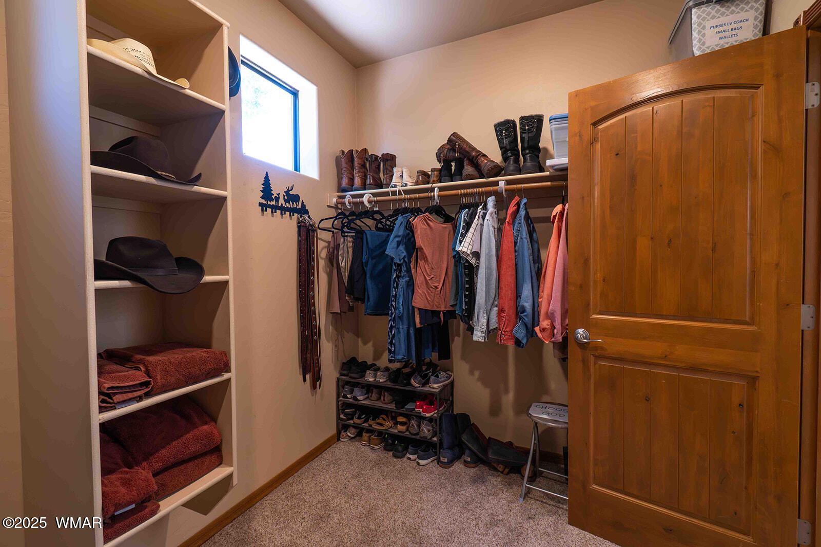 6757 Cheney Ranch Loop Show Low, AZ 85901 - Photo 35 of 77 Spacious Master closet