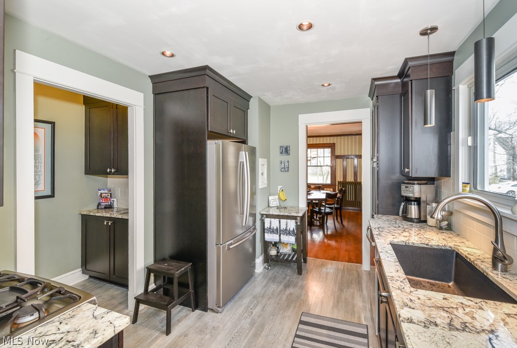 2653 Exeter Road Cleveland, OH 44118 - Photo 9 of 34 Gallery Image 9
