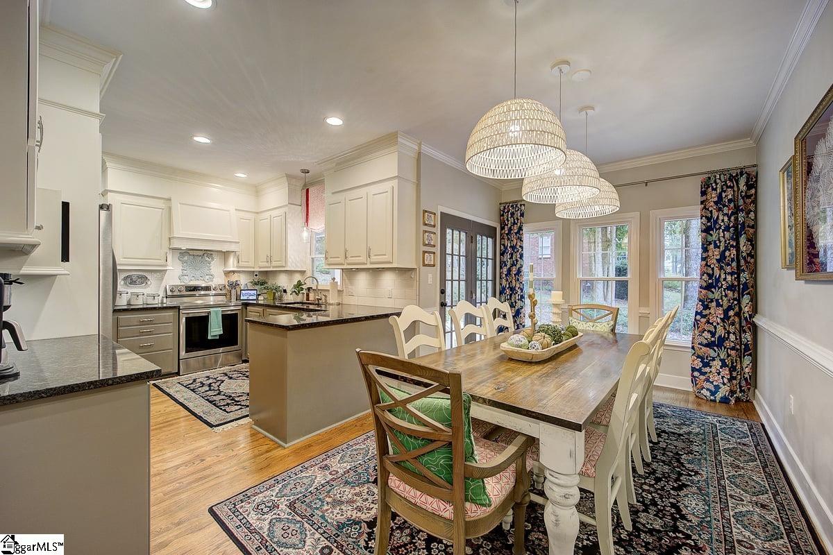 405 North Silver Ridge Drive Greer, SC 29651 - Photo 13 of 36