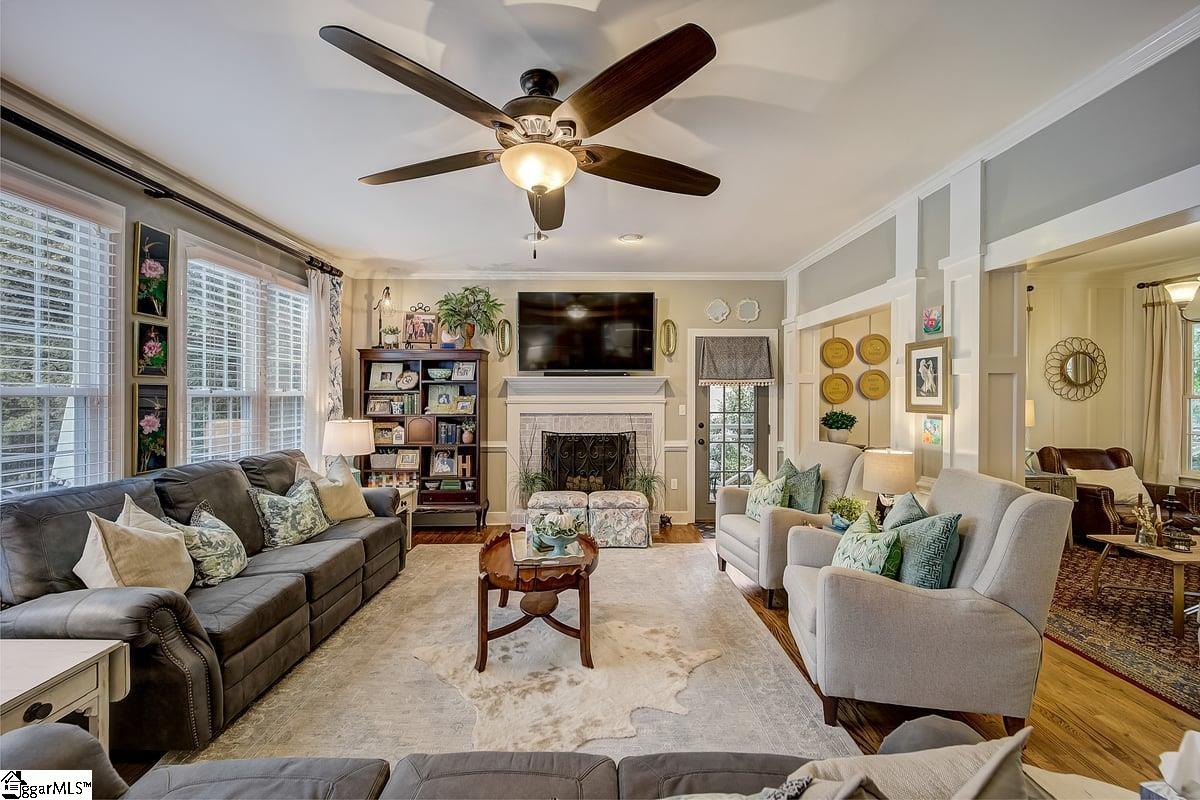 405 North Silver Ridge Drive Greer, SC 29651 - Photo 8 of 36
