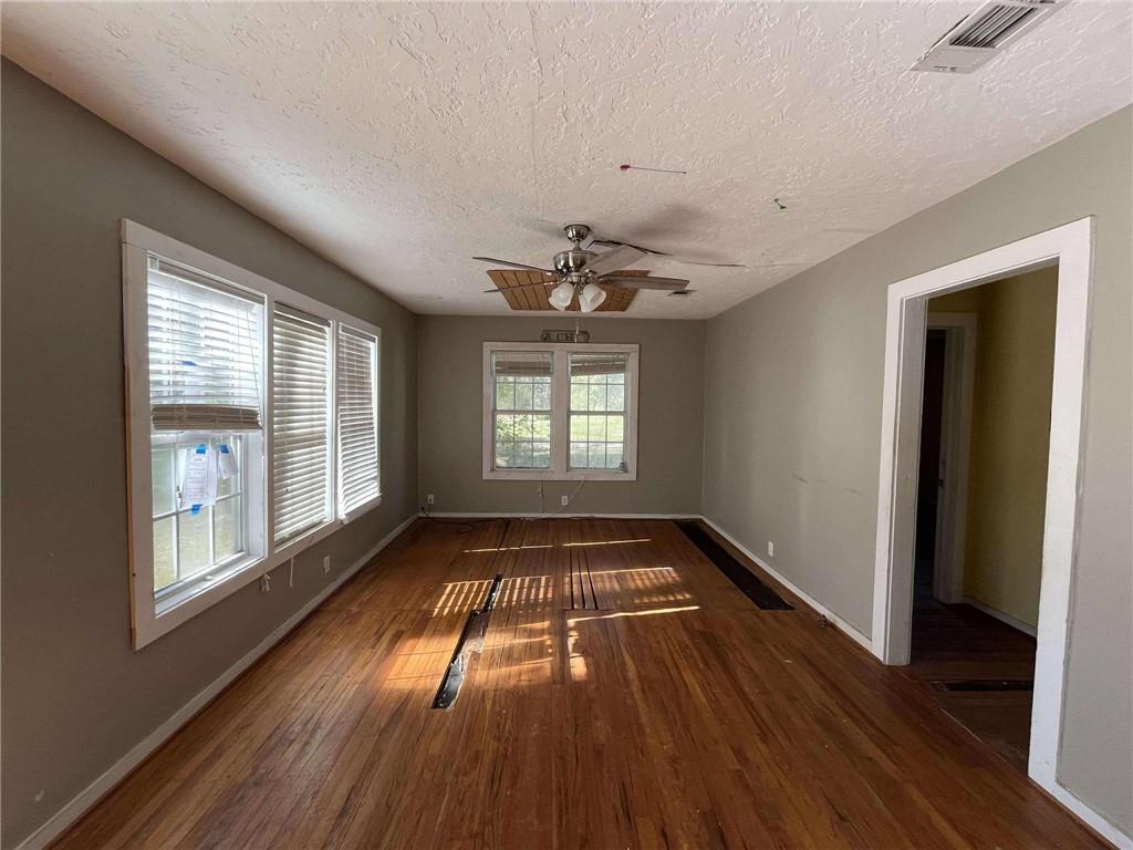 555 Ed Coleman Road Dry Prong, LA 71423 - Photo 8 of 13 Gallery Image 8