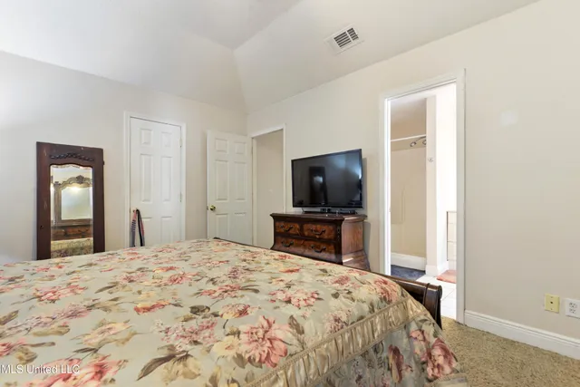 $209,900 | 612 Oak Street, Ocean Springs, MS 39564