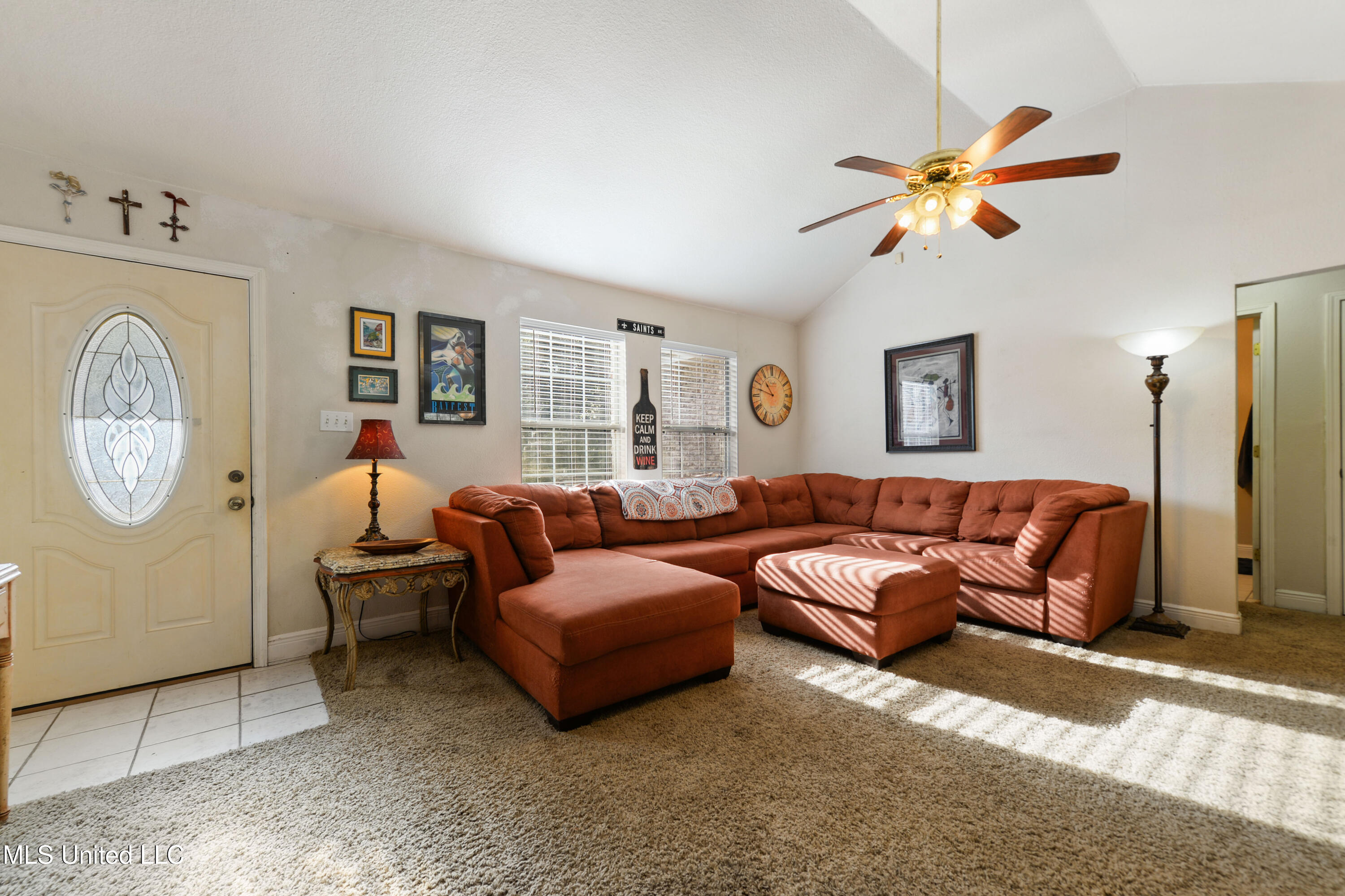 612 Oak Street Ocean Springs, MS 39564 - Photo 4 of 22 004