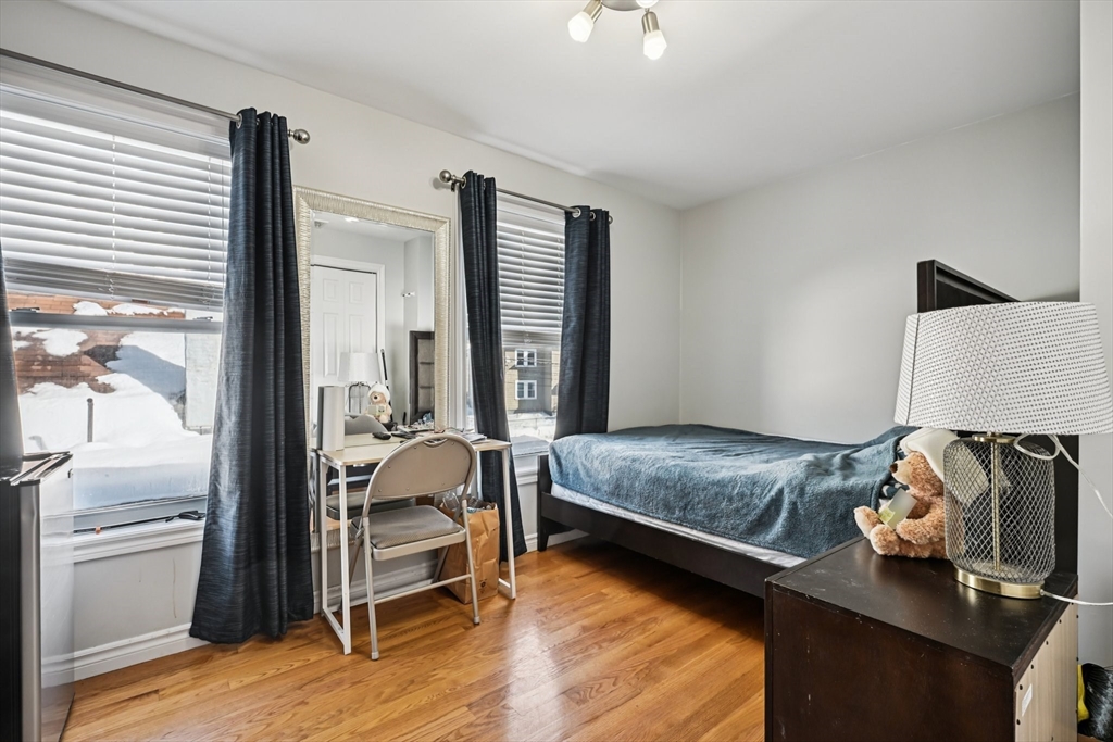 56 Valley Street Everett, MA 02149 - Photo 16 of 42