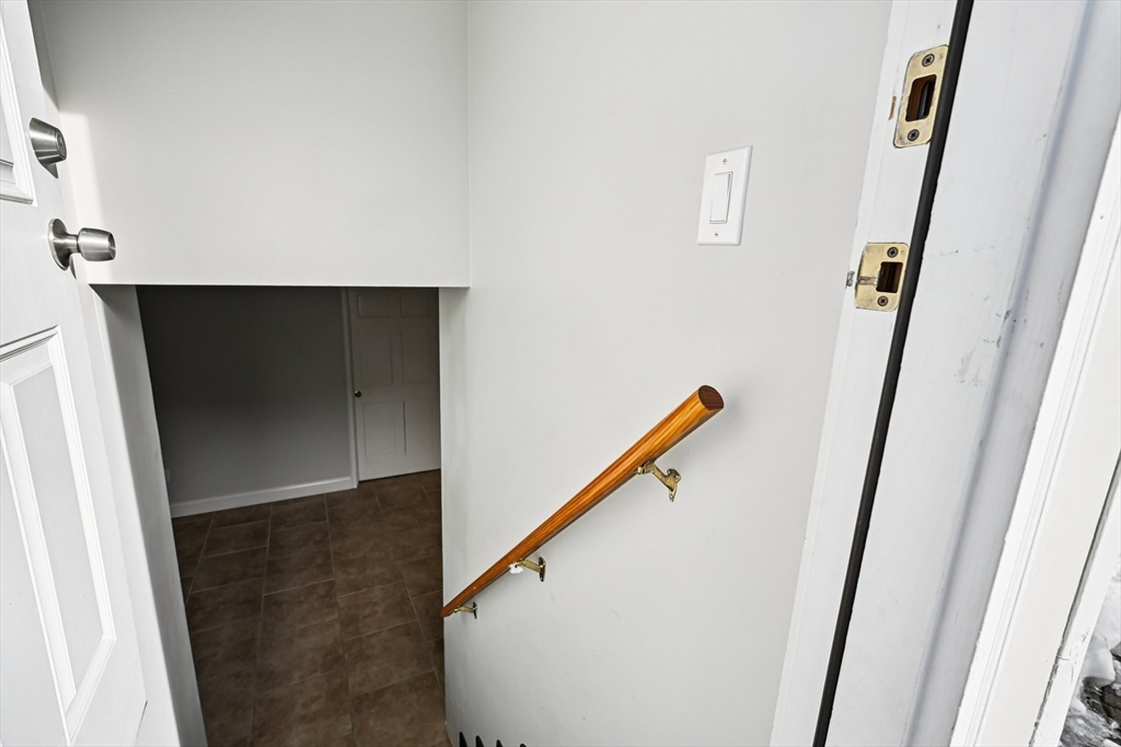 56 Valley Street Everett, MA 02149 - Photo 37 of 42