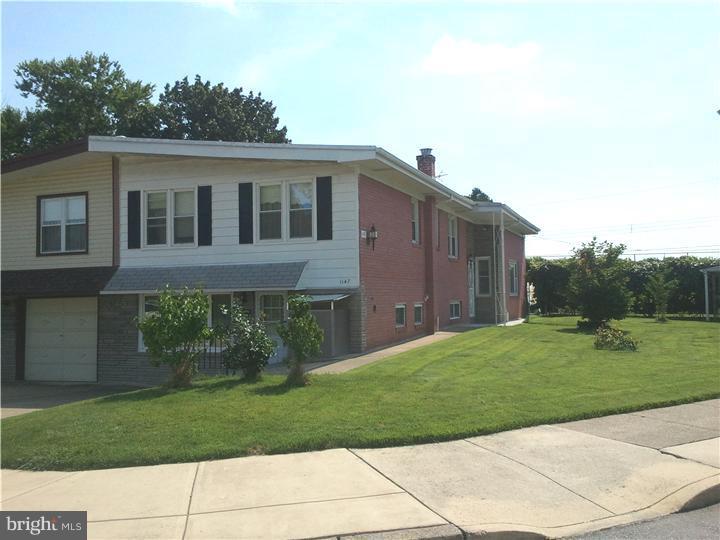 1147 Chesworth Road Philadelphia, PA 19115 - Photo 2 of 12 Exterior Side