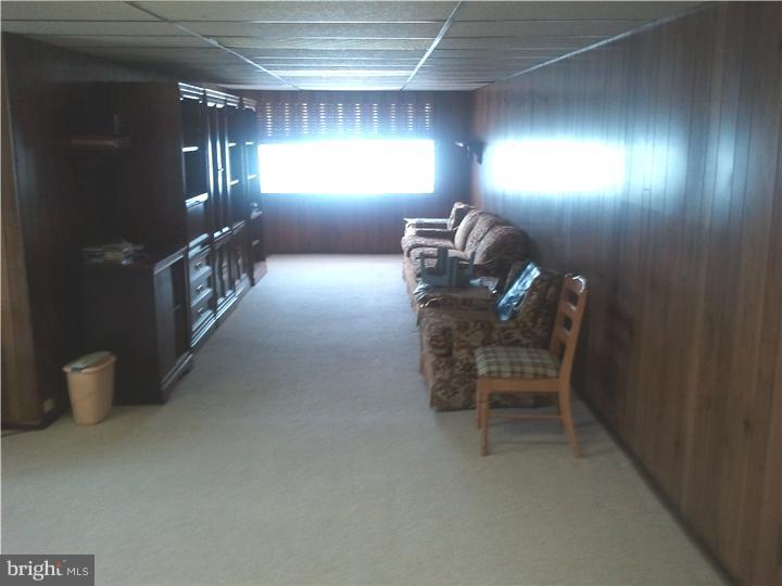 1147 Chesworth Road Philadelphia, PA 19115 - Photo 10 of 12 Basement - Finished