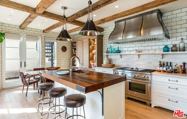 $30,000 | 127 Hollister Avenue, Santa Monica, CA 90405